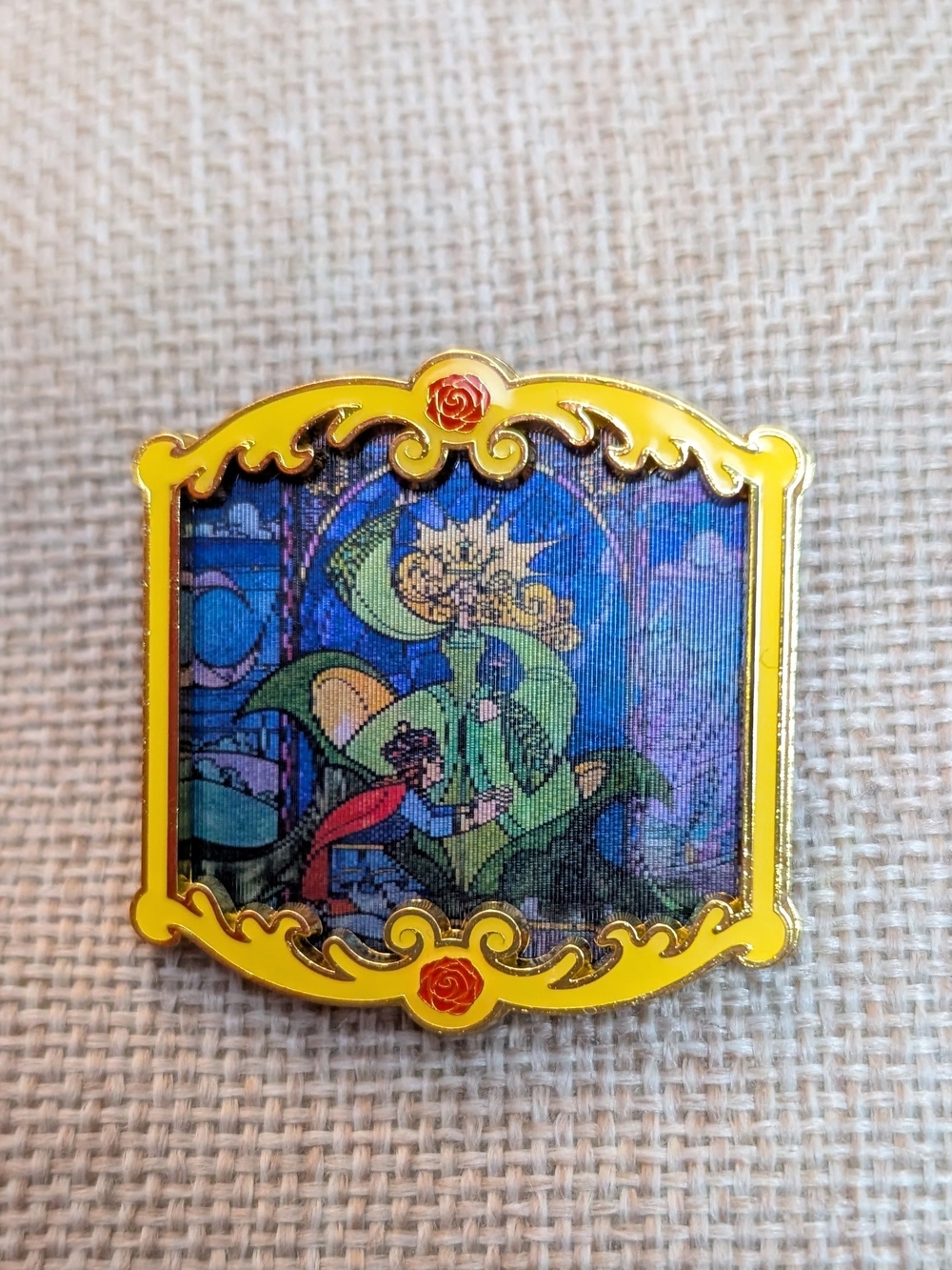 Loungefly pin Beauty & The Beast Lenticular Scenes Enchantress Prince new